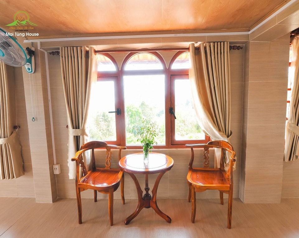 phong nghi tien nghi view dep mai tung house