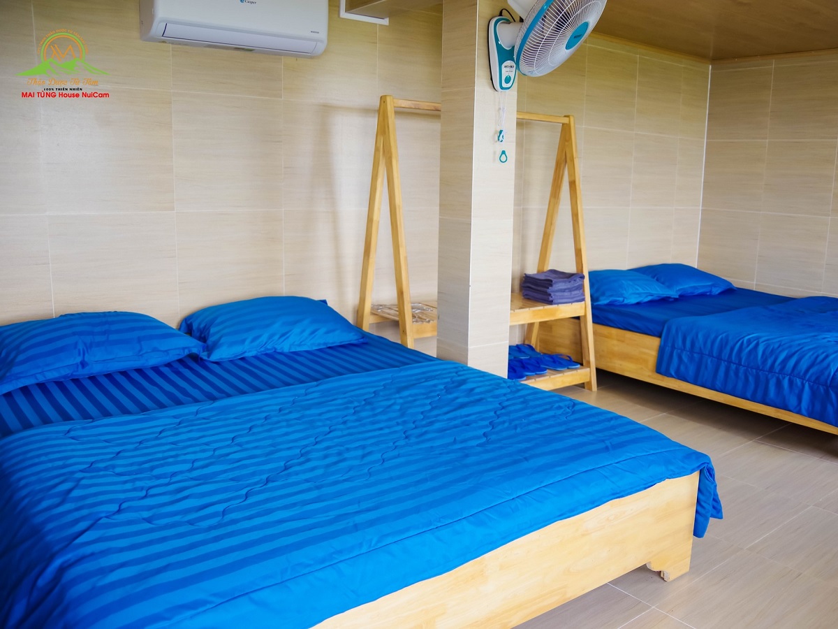 Phòng nghỉ 4 người không gian rộng rãi 